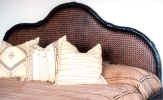 Bed.jpg (133359 bytes)